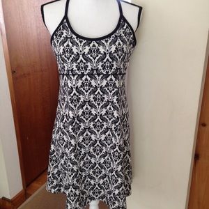 athletic dresses with built in bra